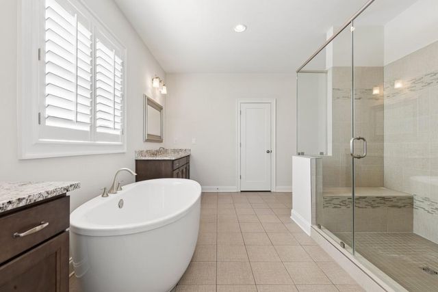 6015 Richwood Circle, Roswell, GA 30076