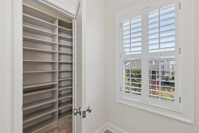 6015 Richwood Circle, Roswell, GA 30076