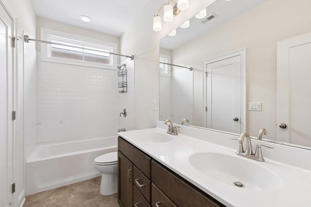 6015 Richwood Circle, Roswell, GA 30076