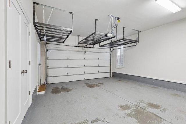 6015 Richwood Circle, Roswell, GA 30076