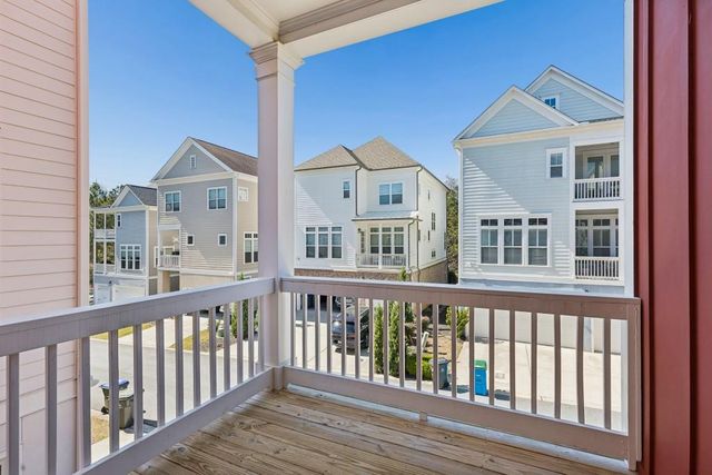 6015 Richwood Circle, Roswell, GA 30076