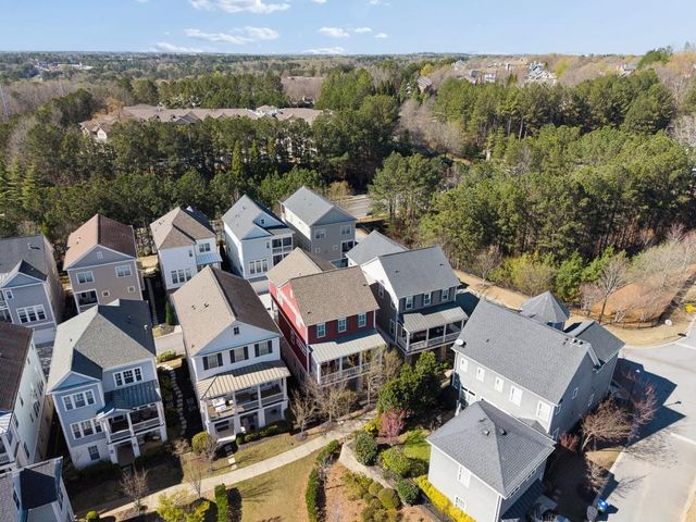 6015 Richwood Circle, Roswell, GA 30076