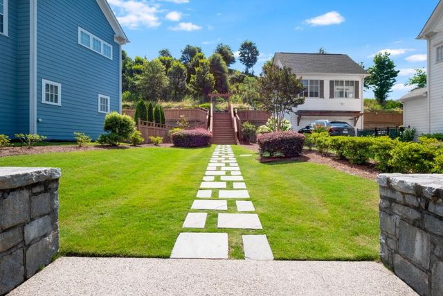 6015 Richwood Circle, Roswell, GA 30076