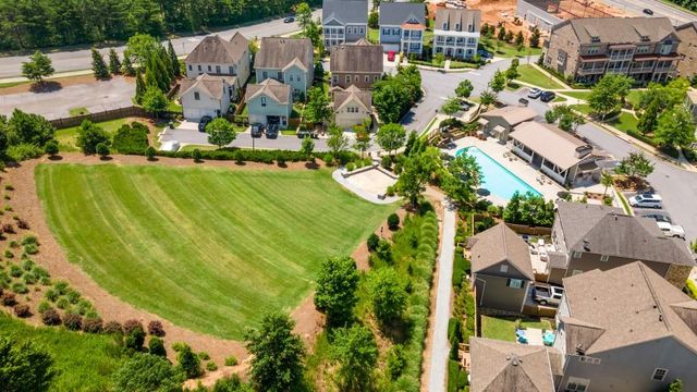 6015 Richwood Circle, Roswell, GA 30076