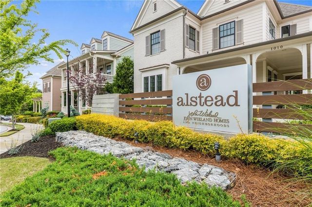 6015 Richwood Circle, Roswell, GA 30076