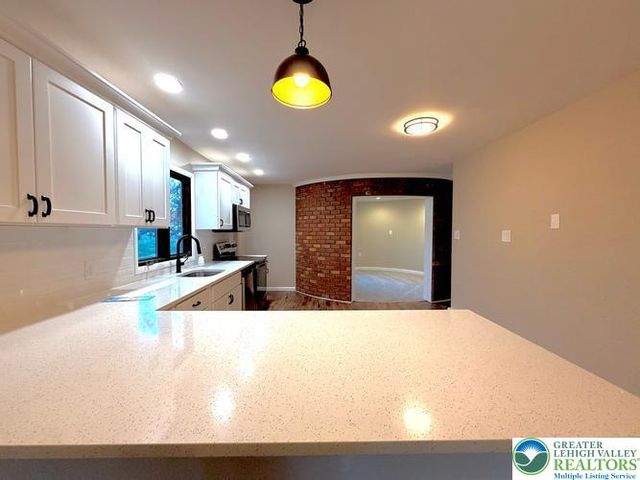 1024 Elm Street, Allentown City, PA 18109