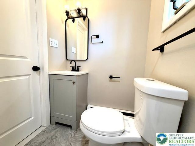 1024 Elm Street, Allentown City, PA 18109