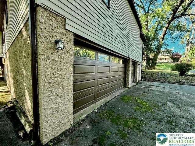 1024 Elm Street, Allentown City, PA 18109