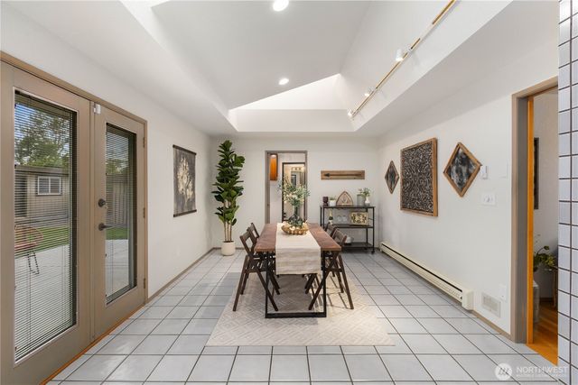 5614 66th Place SE, Snohomish, WA 98290