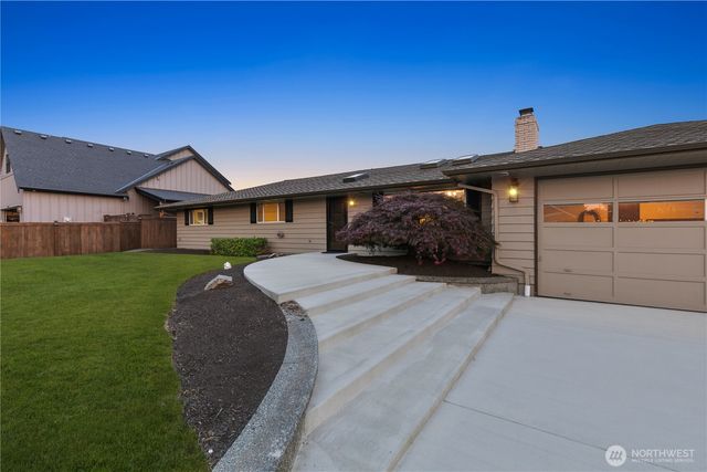 5614 66th Place SE, Snohomish, WA 98290