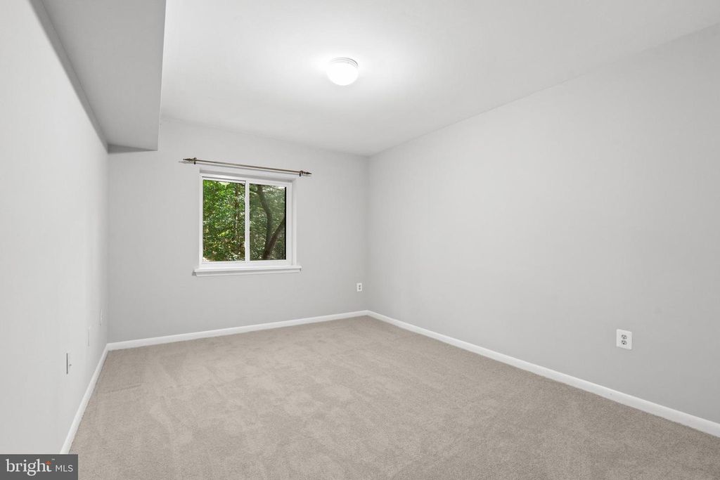 11723 KARBON HILL CT #204, Reston, VA 20191
