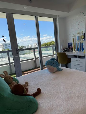 9261 E Bay Harbor Dr 607, Bay Harbor Islands, FL 33154