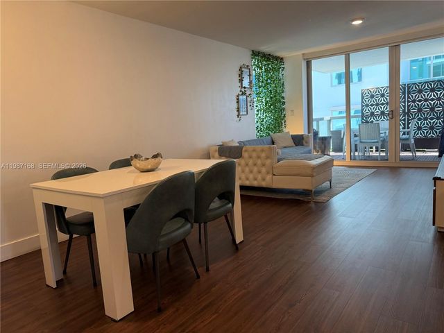 9261 E Bay Harbor Dr 607, Bay Harbor Islands, FL 33154