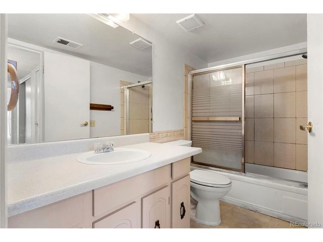 3662 S Granby Way J05, Aurora, CO 80014