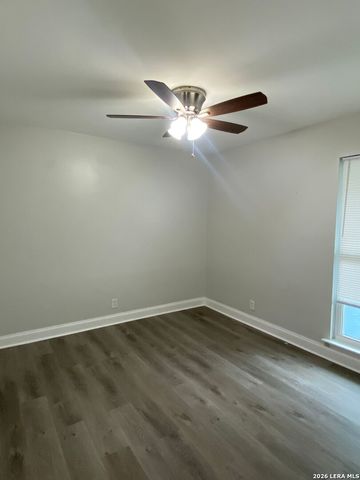 211 Routt St Apt 105, San Antonio, TX 78209