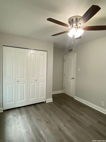 211 Routt St Apt 105, San Antonio, TX 78209