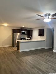 211 Routt St Apt 105, San Antonio, TX 78209