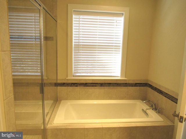 6281 ALFORTH AVE, Alexandria, VA 22315