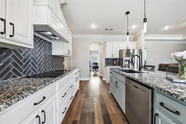 18020 Cindys Lane, Justin, TX 76247