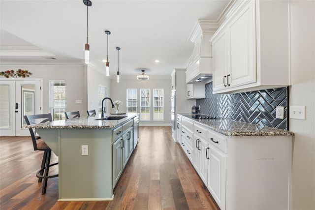 18020 Cindys Lane, Justin, TX 76247