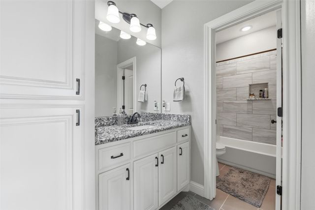 18020 Cindys Lane, Justin, TX 76247