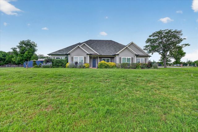 18020 Cindys Lane, Justin, TX 76247