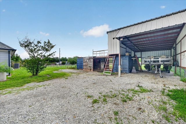 18020 Cindys Lane, Justin, TX 76247