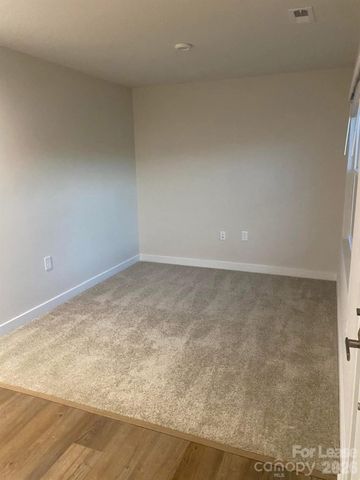2224 Goldwood Drive, Charlotte, NC 28215