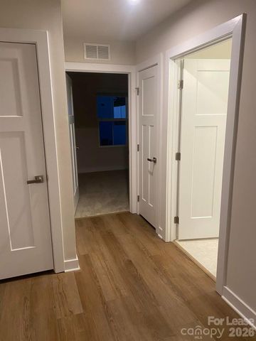 2224 Goldwood Drive, Charlotte, NC 28215