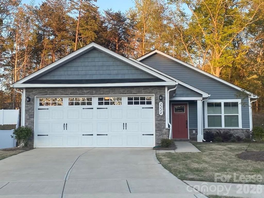 2224 Goldwood Drive, Charlotte, NC 28215