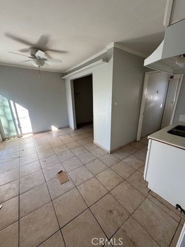 15905 S Menlo, Gardena, CA 90247