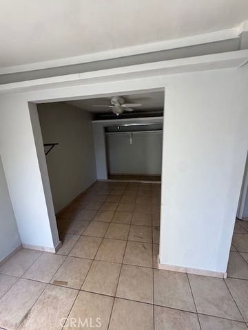 15905 S Menlo, Gardena, CA 90247