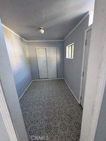 15905 S Menlo, Gardena, CA 90247