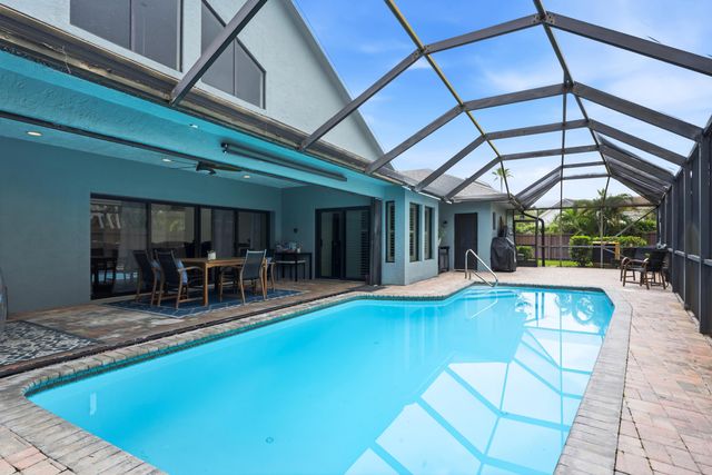 12871 La Rochelle Circle, Palm Beach Gardens, FL 33410