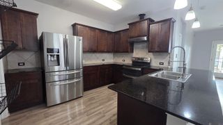 583 Fall River Dr, Baton Rouge, LA 70815