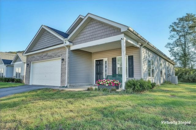 2029 Heys LN, Vinton, VA 24179