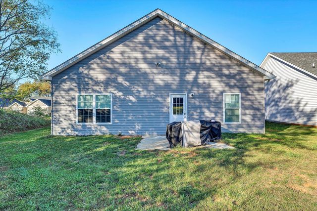 2029 Heys LN, Vinton, VA 24179