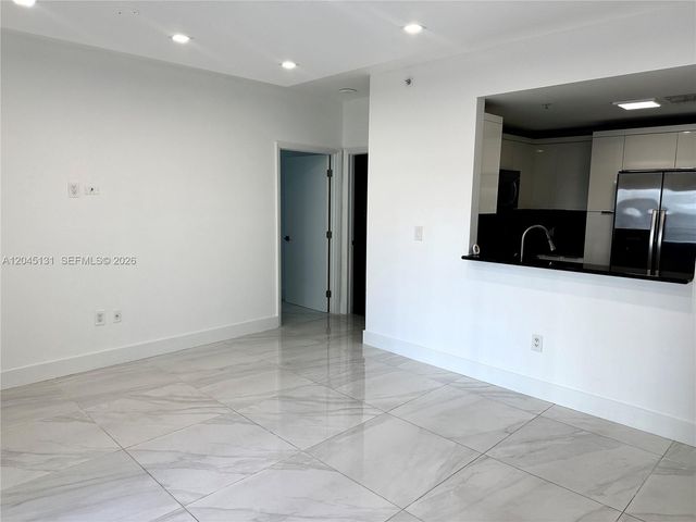 185 SE 14 Terrace 1413, Miami, FL 33131