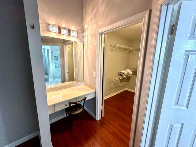 1000 Lake Breeze Drive, Wellington, FL 33414