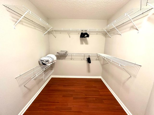 1000 Lake Breeze Drive, Wellington, FL 33414