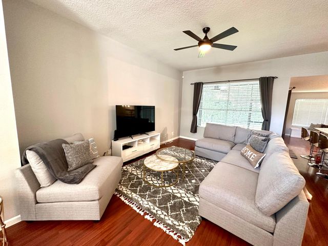 1000 Lake Breeze Drive, Wellington, FL 33414