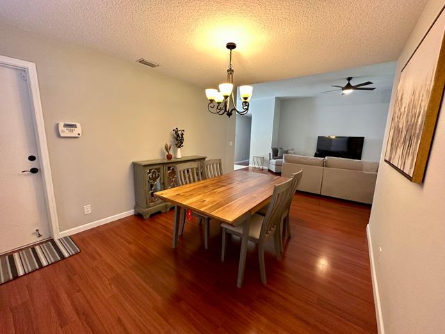 1000 Lake Breeze Drive, Wellington, FL 33414