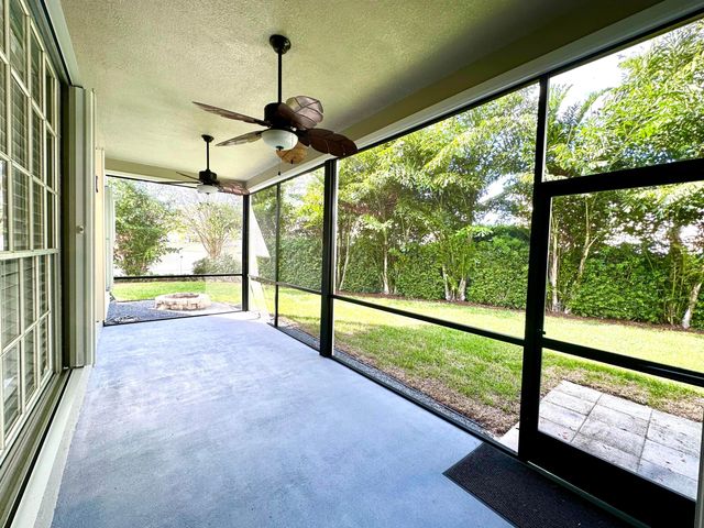 1000 Lake Breeze Drive, Wellington, FL 33414