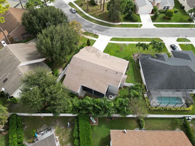 1000 Lake Breeze Drive, Wellington, FL 33414