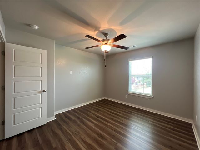 2415 SW Arbor Road, Bentonville, AR 72713