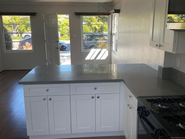 4652 64 Dawes St, San Diego, CA 92109