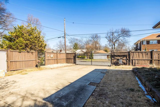 1808 TUTWILER AVE, Memphis, TN 38107