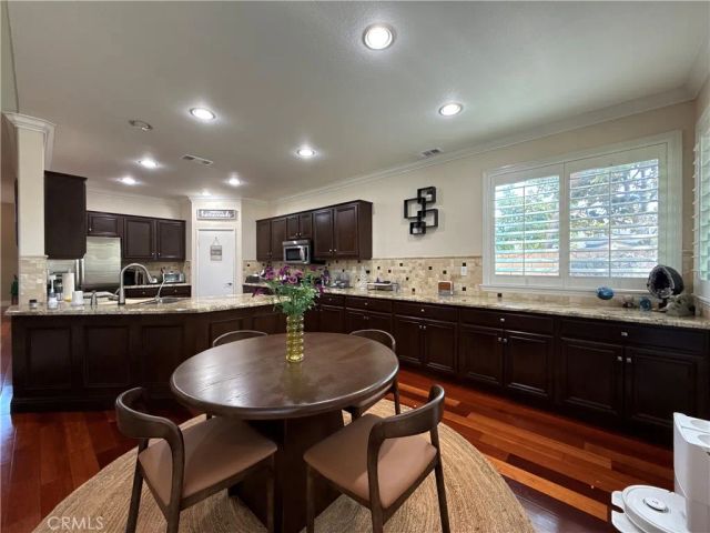 12210 Vista Court, Chino, CA 91710