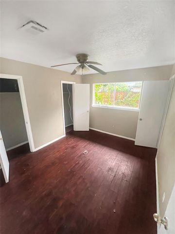 5410 Bungalow Lane, Houston, TX 77048