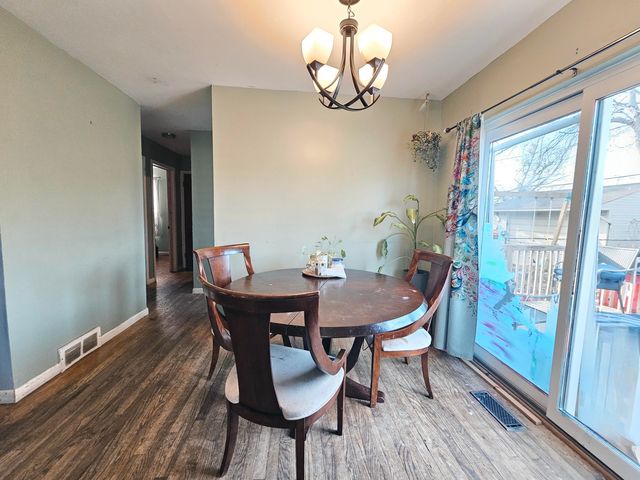 32330 Grandview Avenue, Westland, MI 48186